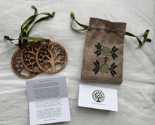 Load image into Gallery viewer, Olive Wood Decorations