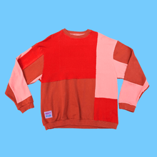 Load image into Gallery viewer, Peachin Sustainable Sweatshirt
